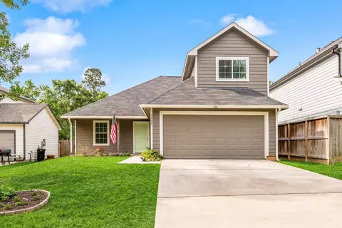 3998 Frontier Rd, Willis, TX 77378
