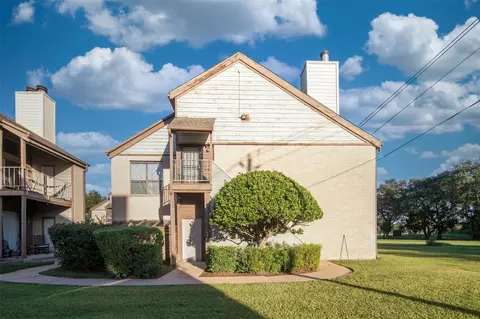 8257 Sands Point Dr #167, Houston, TX 77036