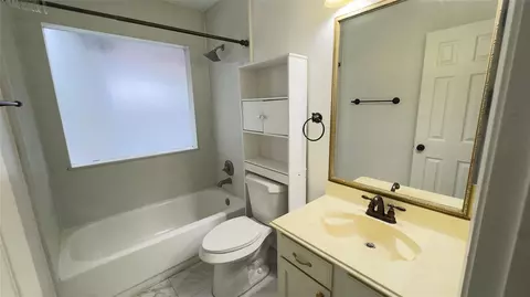 Bath - 1918 Medway Dr, Spring, TX 77386 photo 3 of 3