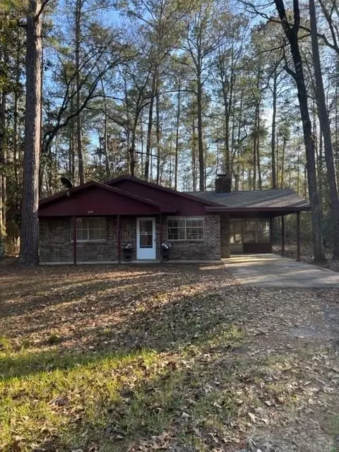 329 Blue Willow Dr, Village Mills, TX 77663
