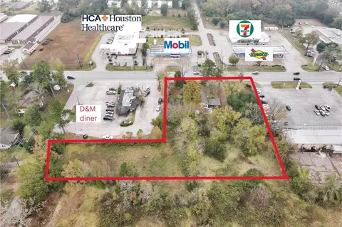 1100 E Houston, Cleveland, TX 77327