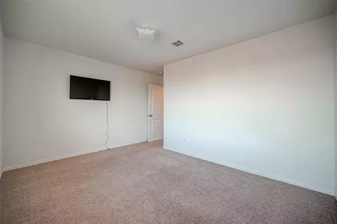 Bedroom - 346 Apache Field Ln, La Marque, TX 77568 photo 10 of 10