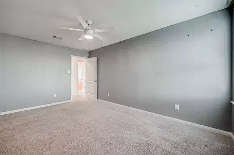 Bedroom - 346 Apache Field Ln, La Marque, TX 77568 photo 8 of 10