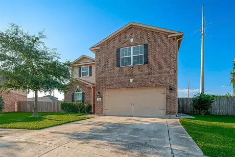 346 Apache Field Ln, La Marque, TX 77568