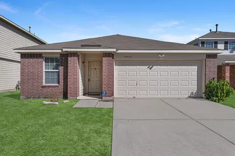 16810 Perryton Ln, Houston, TX 77073