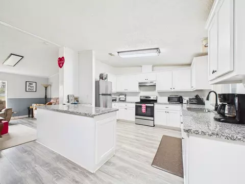 24249 Glory Ave, Porter, TX 77365