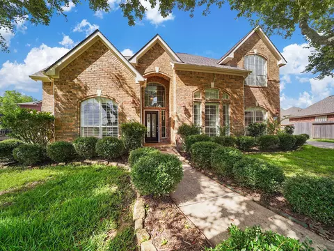 3907 Garnet Fls, Sugar Land, TX 77479