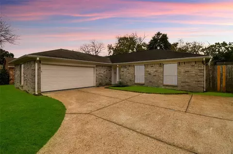 Exterior - 22603 Deville Dr, Katy, TX 77450 photo 2 of 8