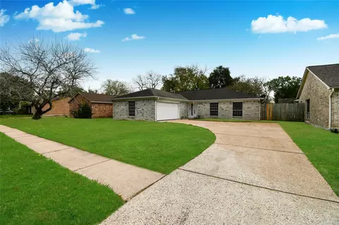 Exterior - 22603 Deville Dr, Katy, TX 77450 photo 7 of 8