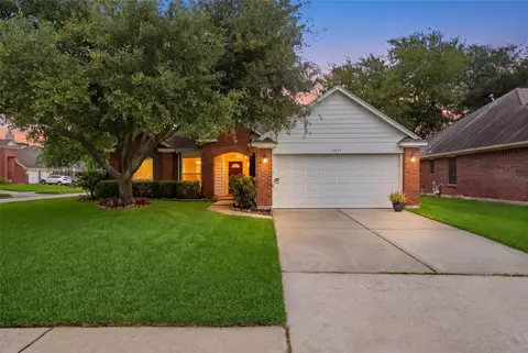 5911 Woodmancote Dr, Humble, TX 77346