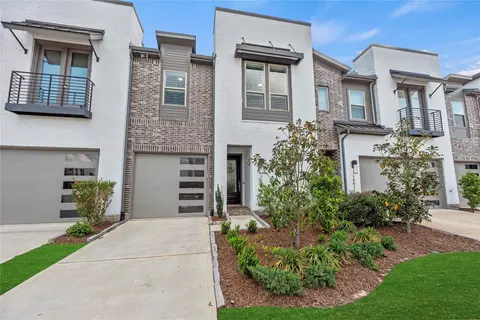 19907 Curved Steel Dr, Cypress, TX 77433