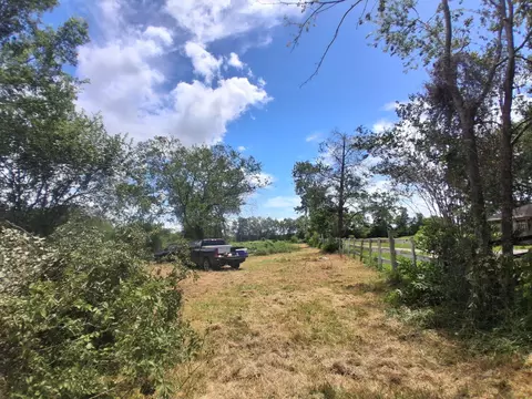 1016 Cr-7, Damon, TX 77430