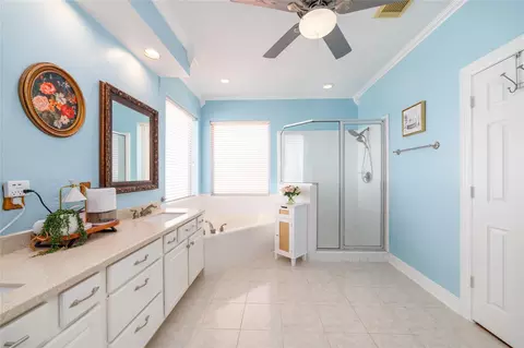 Bath - 24902 Millers Ln, Katy, TX 77493 photo 1 of 4