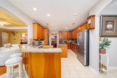 Kitchen - 24902 Millers Ln, Katy, TX 77493 photo 2 of 3