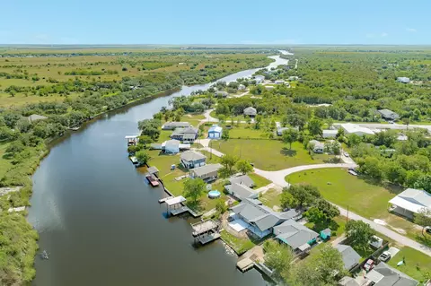 View/Area - 139 Bastrop Beach Rd, Angleton, TX 77515 photo 10 of 13