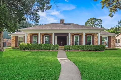 2206 Rosefield Dr, Houston, TX 77080