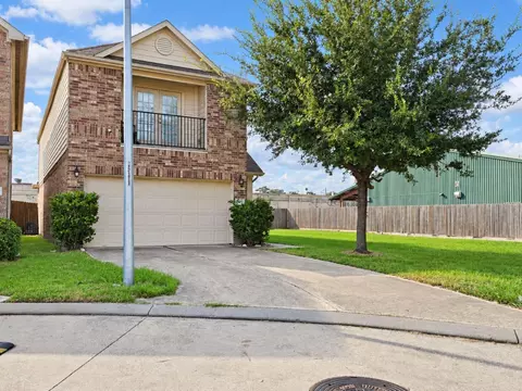 1927 Banna Dr, Houston, TX 77090