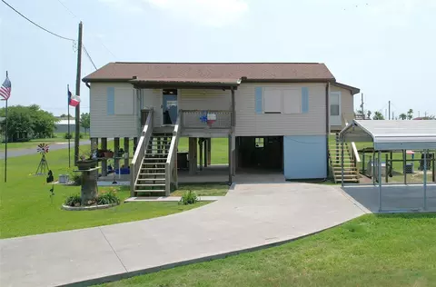 1321 Pickney Ave, Port Bolivar, TX 77650