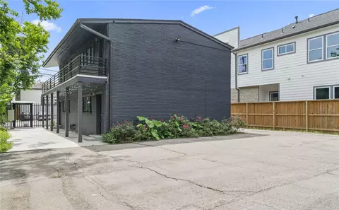 6810 Del Rio St, Houston, TX 77021