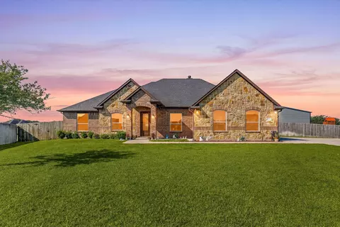 10334 Clydesdale Dr, Needville, TX 77461