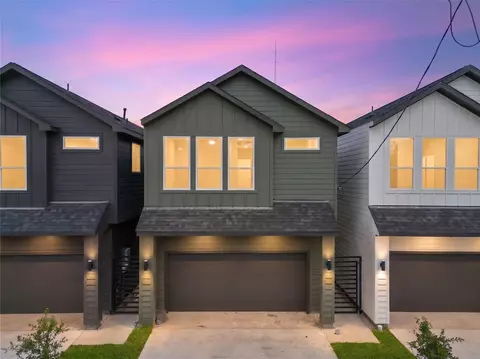 6321 Foster St, Houston, TX 77021