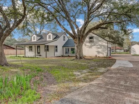 5310 Richard Dr, Beaumont, TX 77708 photo 1