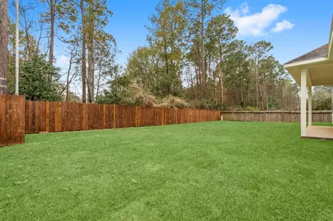 Exterior - 638 Spring Forest Ct, Conroe, TX 77302 photo 3 of 4