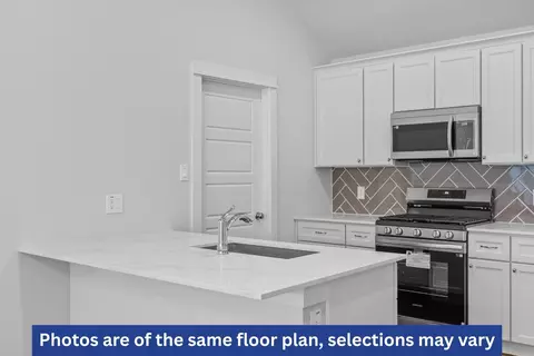 Kitchen - 25752 John Wayne Rd, Splendora, TX 77372 photo 3 of 4