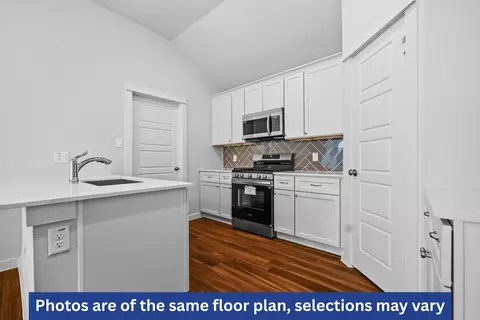 Kitchen - 25752 John Wayne Rd, Splendora, TX 77372 photo 2 of 4