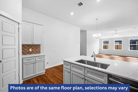 Kitchen - 25752 John Wayne Rd, Splendora, TX 77372 photo 1 of 4