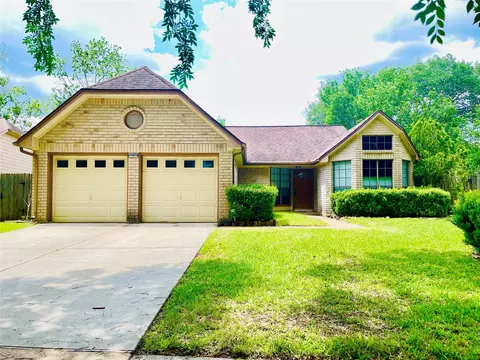 2910 Pioneer Pass, Sugar Land, TX 77479