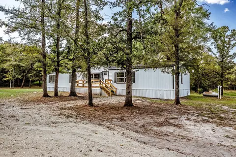 40 Cypress Glenn, Huntsville, TX 77340