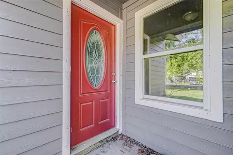 8838 Delilah St, Houston, TX 77033