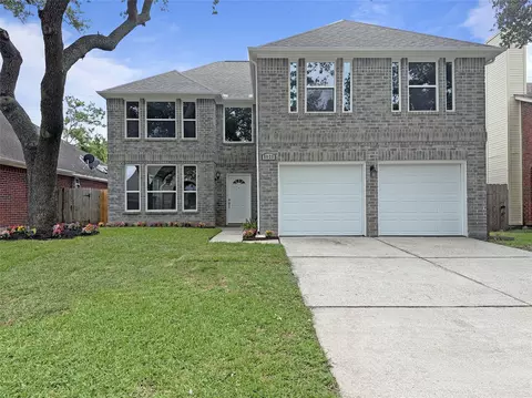 8023 Oceanside Dr, Houston, TX 77095