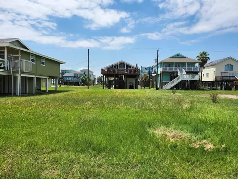 000 Jolly Roger, Freeport, TX 77541