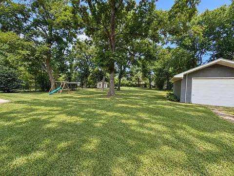 Exterior - 203 Peach, Daisetta, TX 77533 photo 4 of 4
