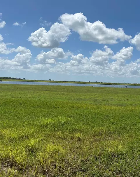 0 Redfish Retreat Dr, Port Lavaca, TX 77979