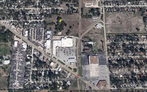 2619 Red Blf, Pasadena, TX 77506 photo 2
