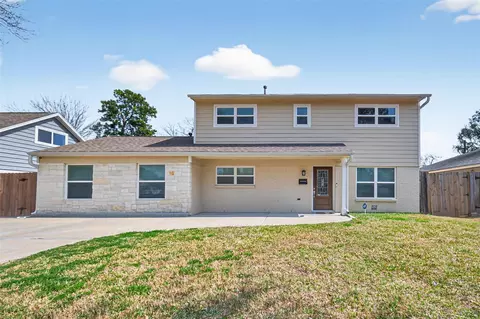 2010 Spillers Ln, Houston, TX 77043