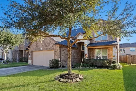 1815 Seville Mnr, Fresno, TX 77545