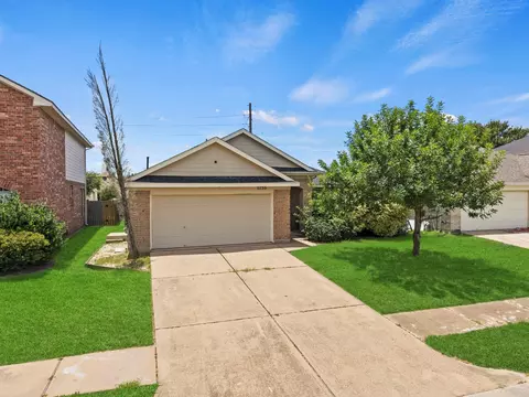 5735 Brookhollow Pine Trl, Houston, TX 77084