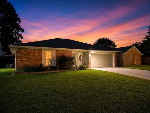 5810 Sunnygate Dr, Spring, TX 77373