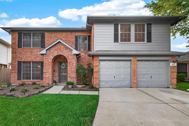 16906 Fairway Glen Ln, Sugar Land, TX 77498