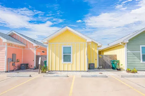 14209 Anegada Dr, Corpus Christi, TX 78418