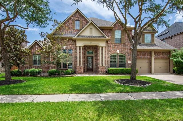 18901 N Bee Cave Springs Cir, Cypress, TX 77433