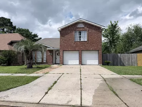 Exterior - 4926 Temple Bell Dr, Spring, TX 77388 photo 6 of 13