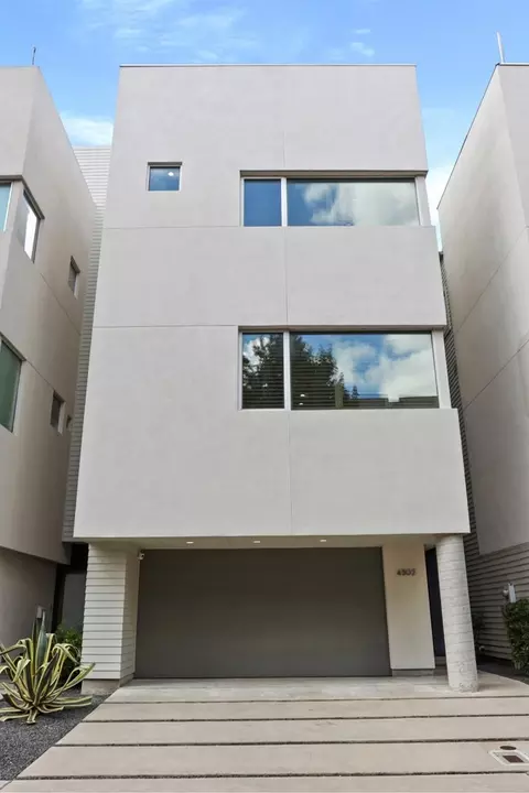 4302 Rose St, Houston, TX 77007