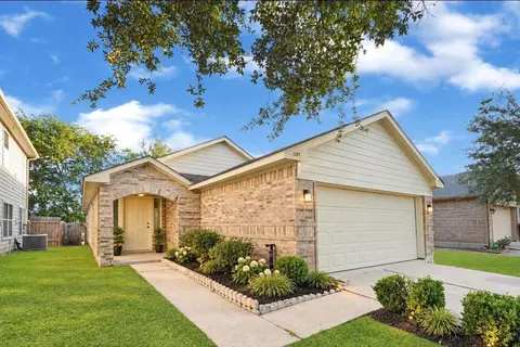 1107 Hampton Villa Ln, Houston, TX 77047