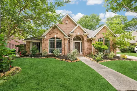 9110 Rhapsody Ln, Houston, TX 77040