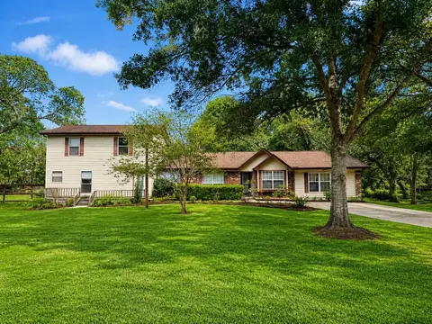 14225 Patricia Ln #CR377, Alvin, TX 77511